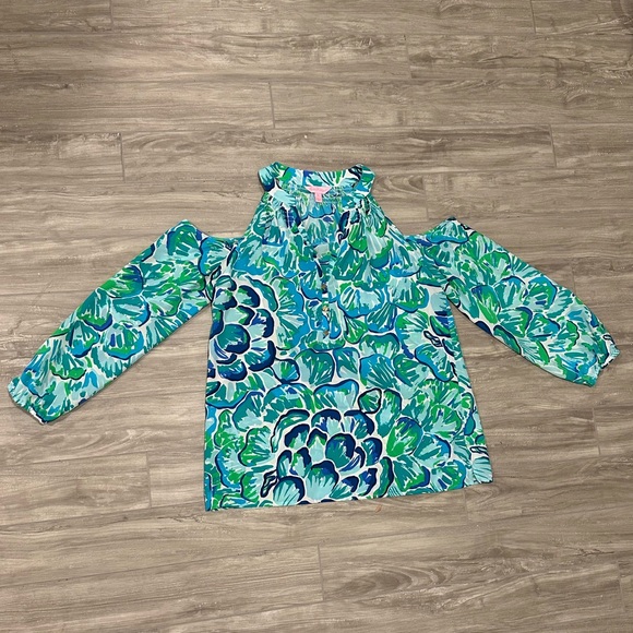 Lilly Pulitzer Sunny Shoulder Elsa Top in Agate Green Lazy River (Medium) - Picture 6 of 13